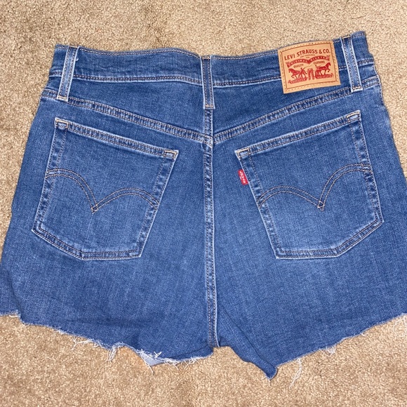 Levi's High Waisted Jean Shorts - Picture 2 of 3